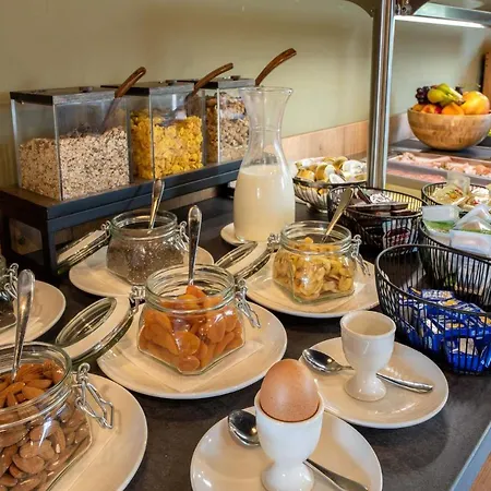 Egino-premium Hotel, Restaurant & Bar Hotel