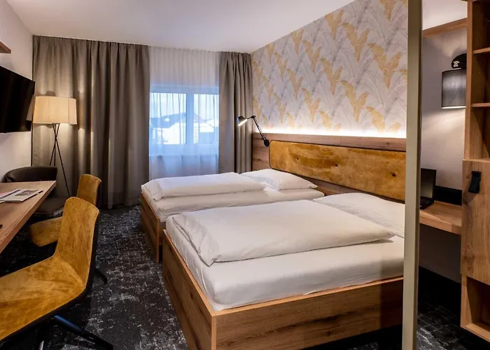 Egino-premium Hotel, Restaurant & Bar