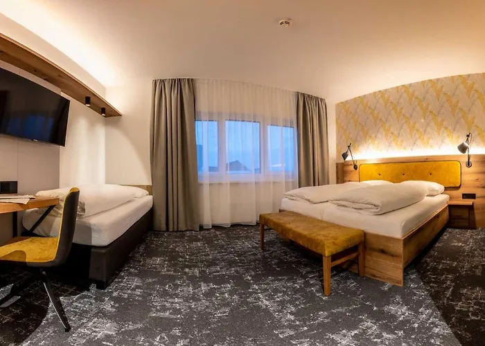 Egino-premium Hotel, Restaurant & Bar