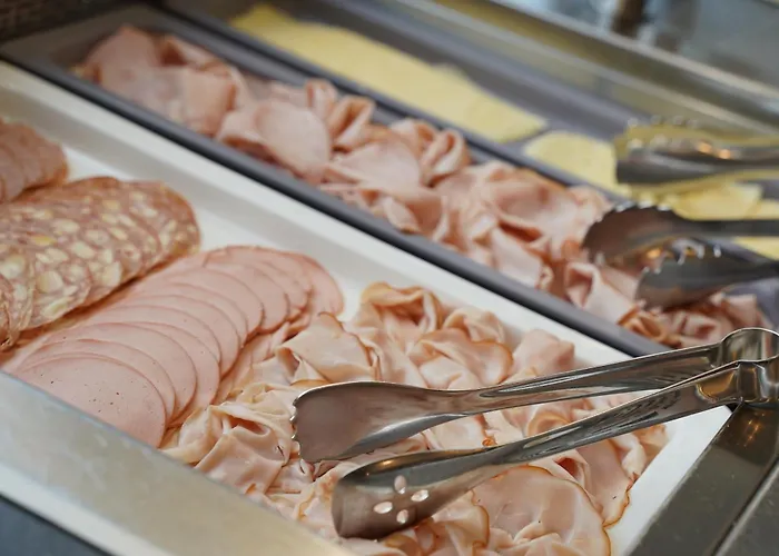 Egino-premium Hotel, Restaurant & Bar ホテル *