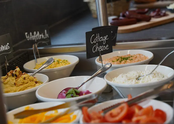 Egino-premium Hotel, Restaurant & Bar ホテル Eggenburg